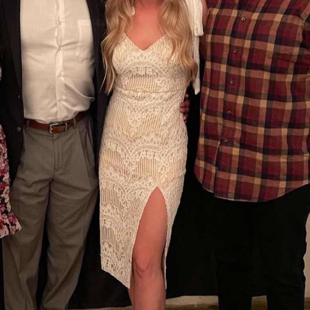 White lace midi Lulu’s dress!